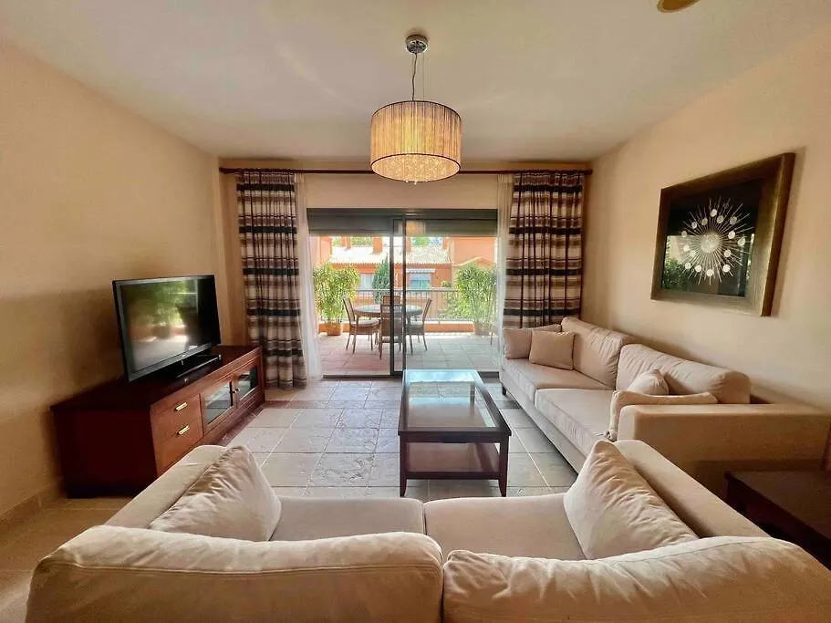 3 Bedroom In A Gorgeous Complex Estepona 0*,